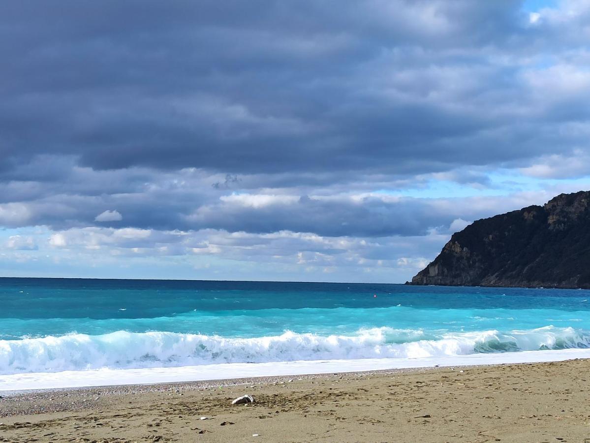 Il Glicine Cozy Appartamnent, Near Sestri Levante Between Cinque Terre E Portofino Казарца Лигуре Екстериор снимка